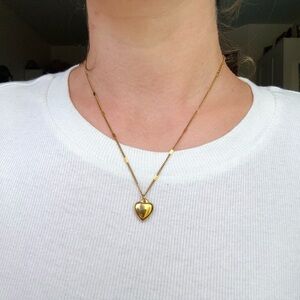 SOLD dainty gold heart necklae